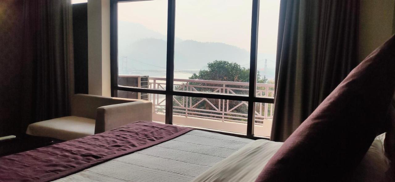 Hotel The Great Ganga Rishikesh Exterior photo