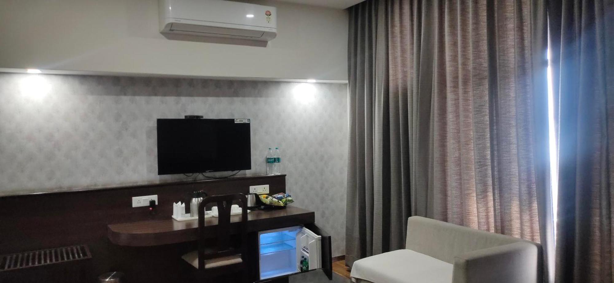 Hotel The Great Ganga Rishikesh Exterior photo